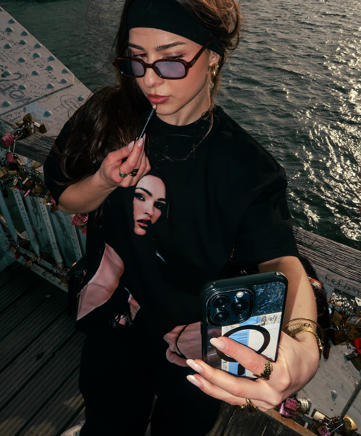 Megan fox black graphic tee