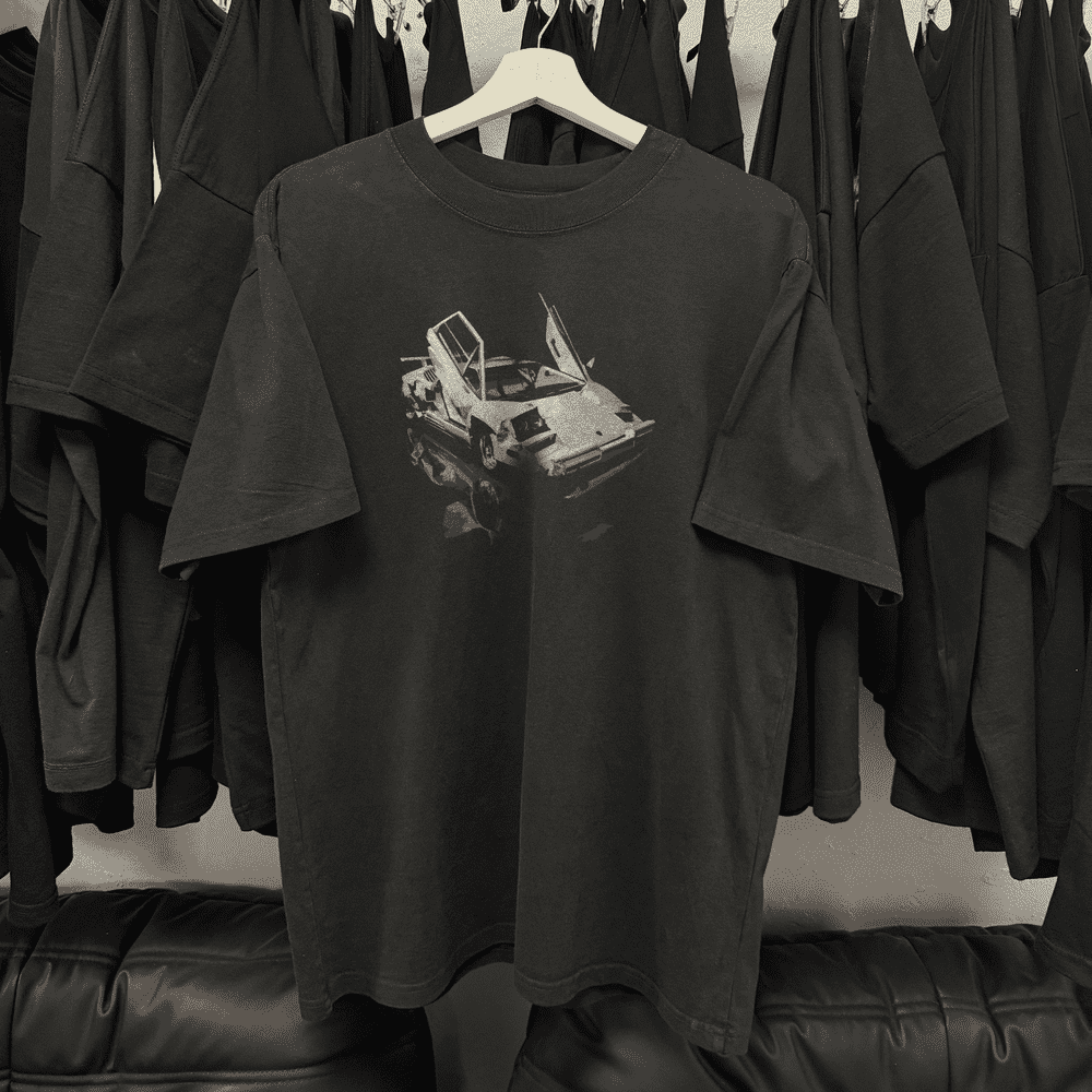 Vintage 2000s Wolf of Wall Street Lamborghini Countach graphic black t-shirt, retro movie / film posterboy streetwear tee